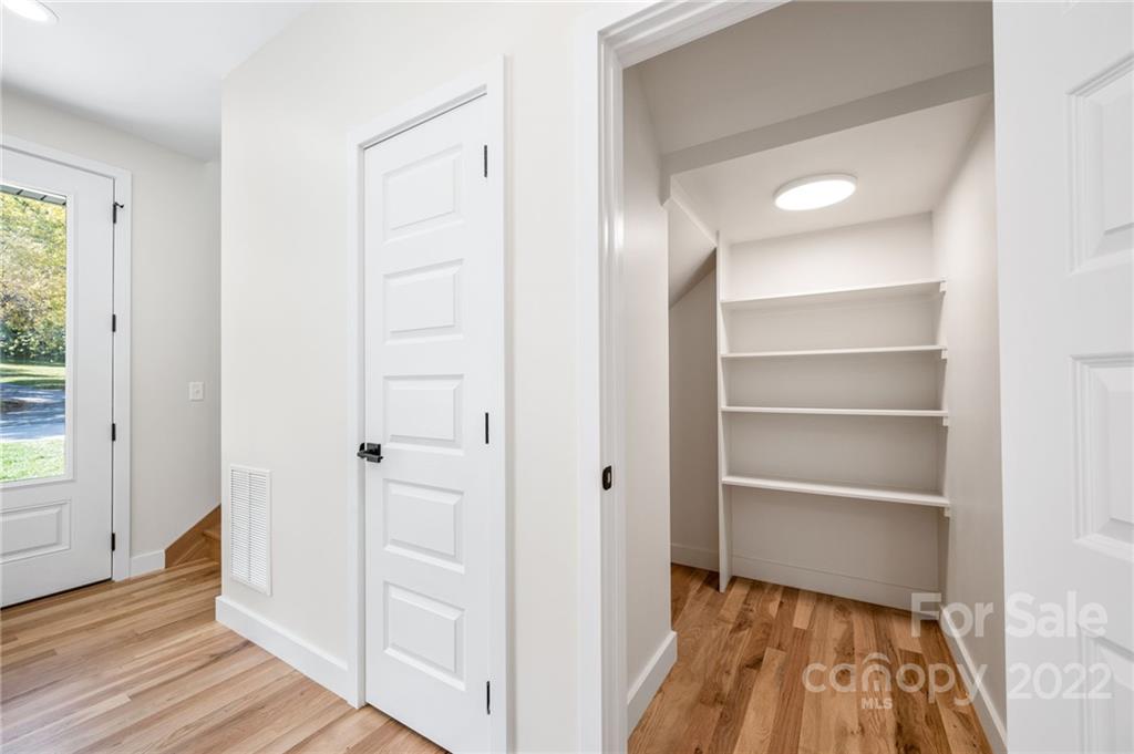 975 New Haw Creek Road Asheville NC 28805