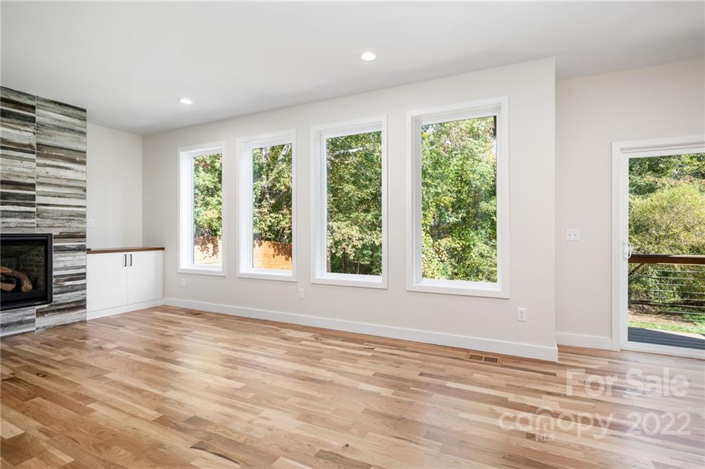 975 New Haw Creek Road Asheville NC 28805
