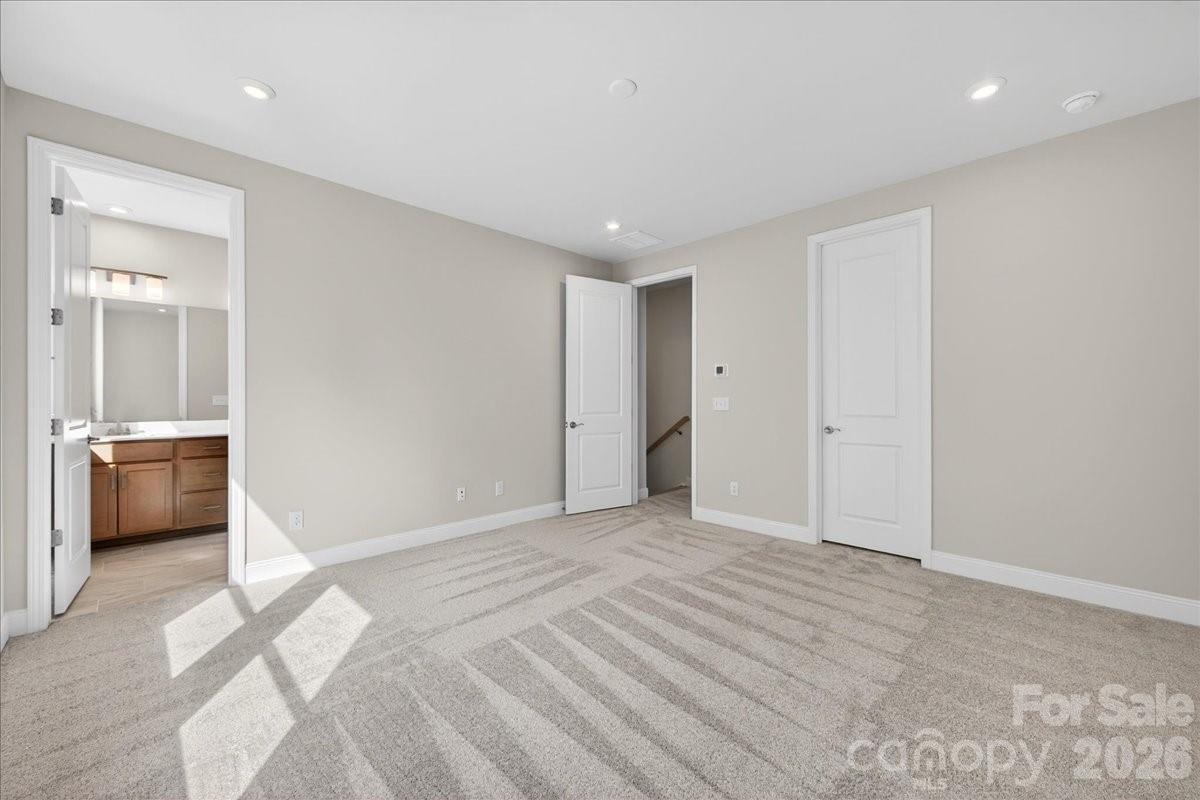 7925 Cedarsmith Court Charlotte NC 28217