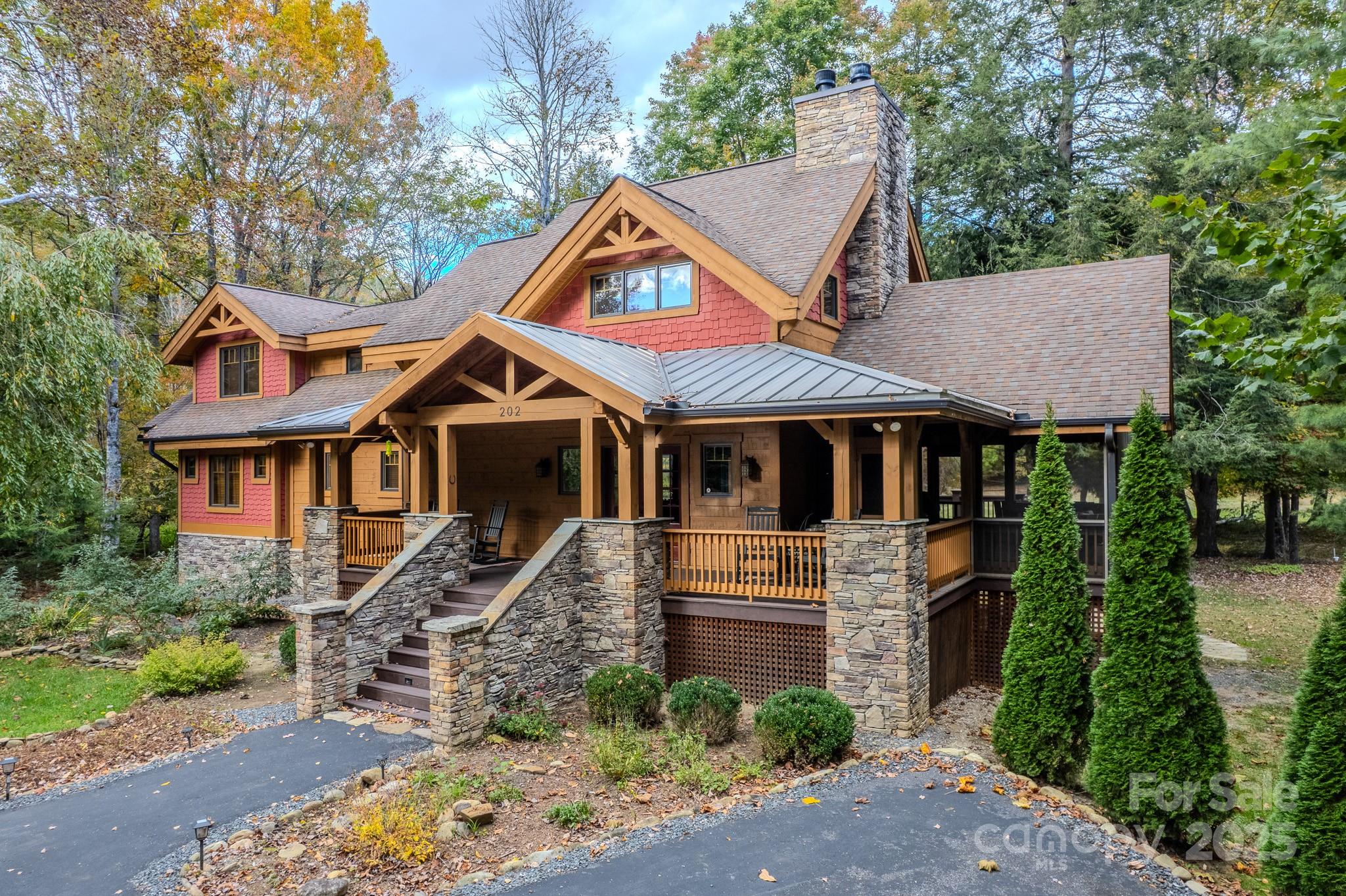 202 Riverlinks Drive Burnsville NC 28714