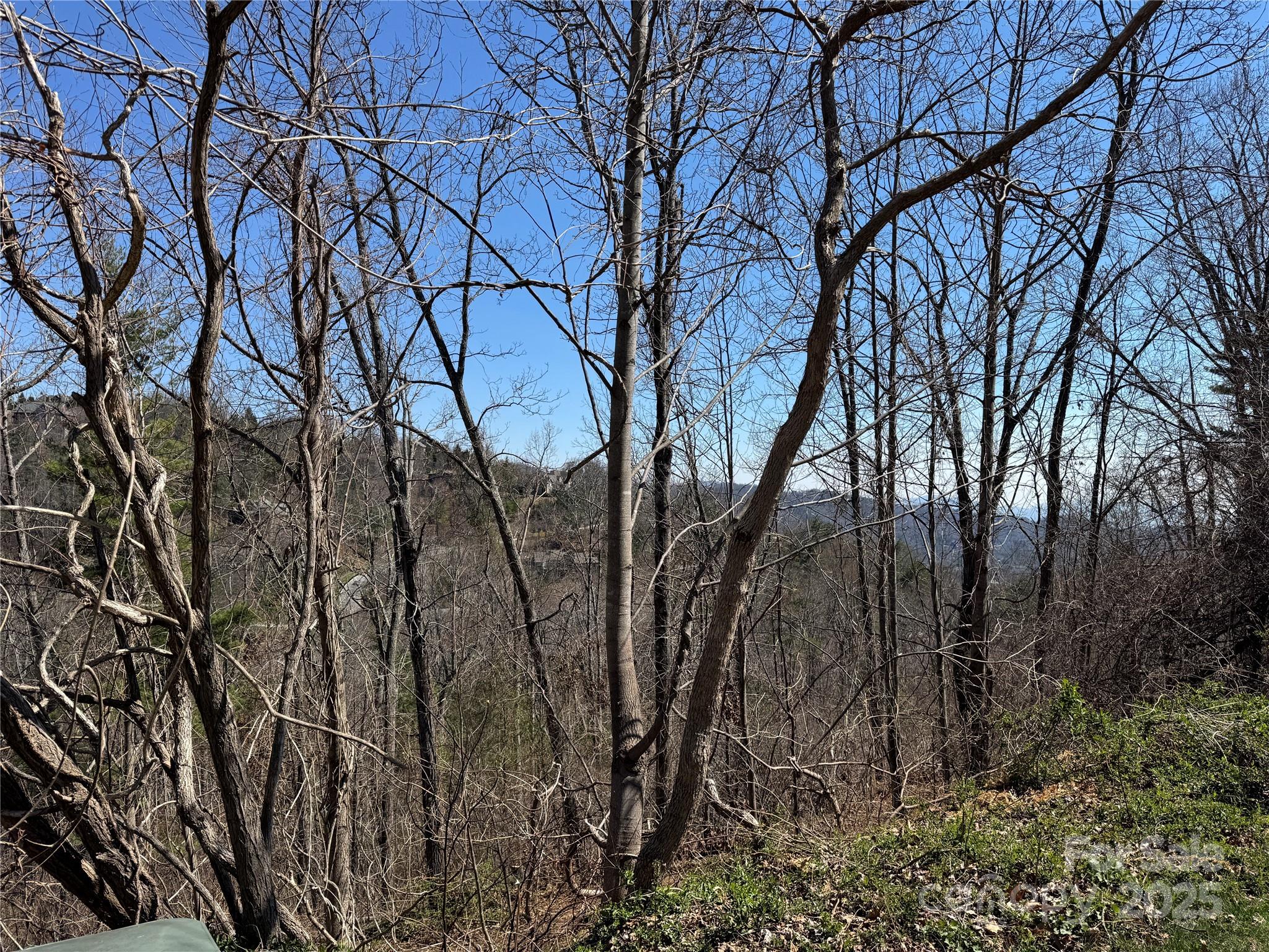 140 Summit Tower Circle Asheville NC 28804