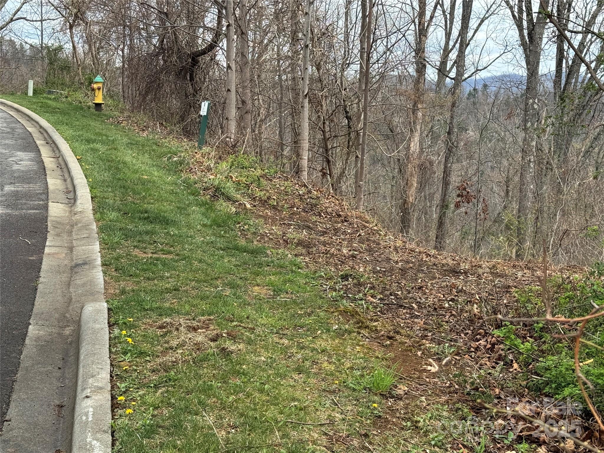 140 Summit Tower Circle Asheville NC 28804