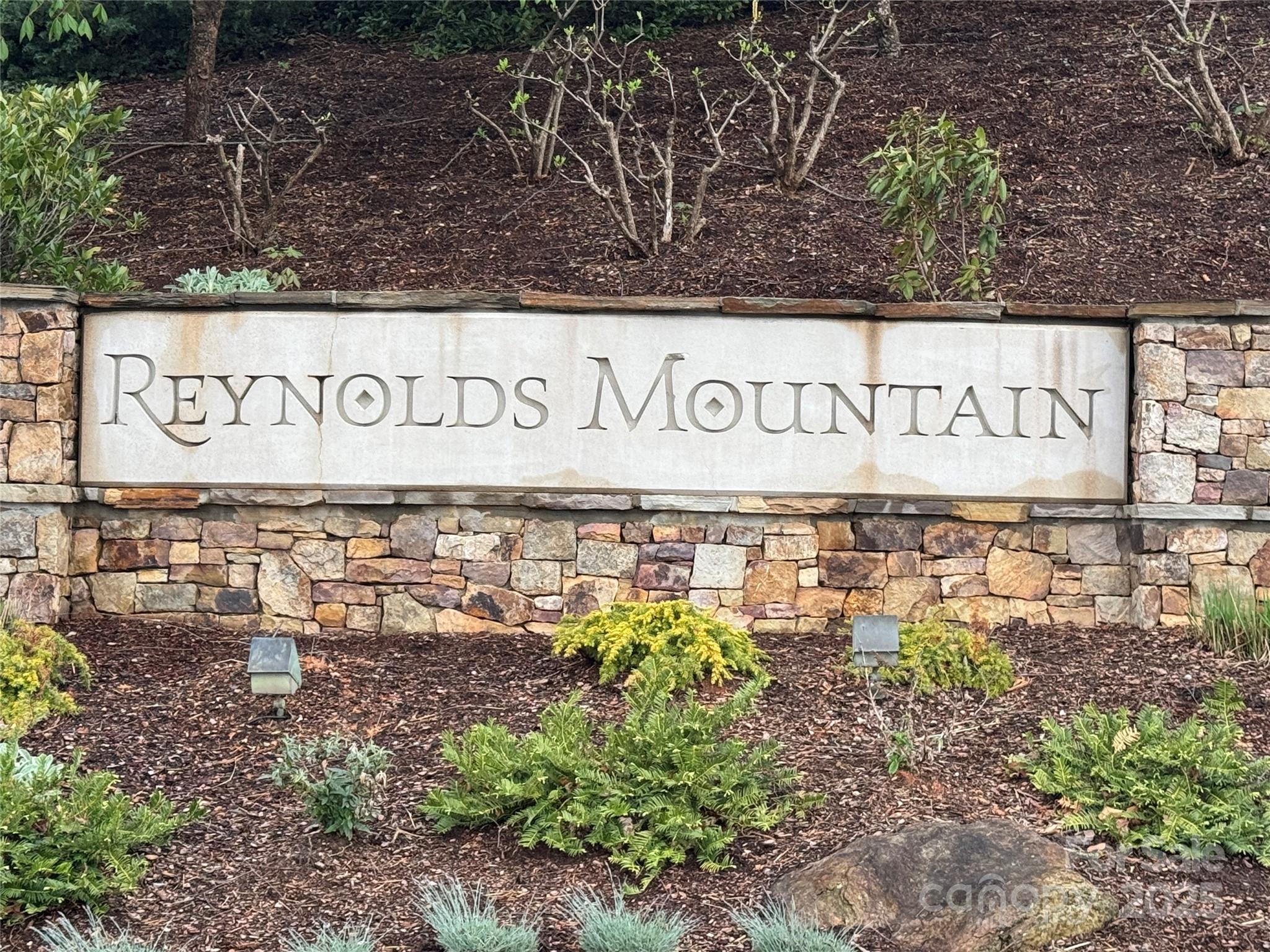 140 Summit Tower Circle Asheville NC 28804