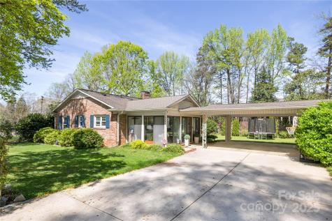 5431 Park Road Charlotte NC 28209