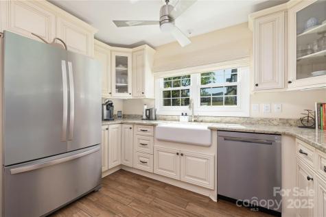 5431 Park Road Charlotte NC 28209