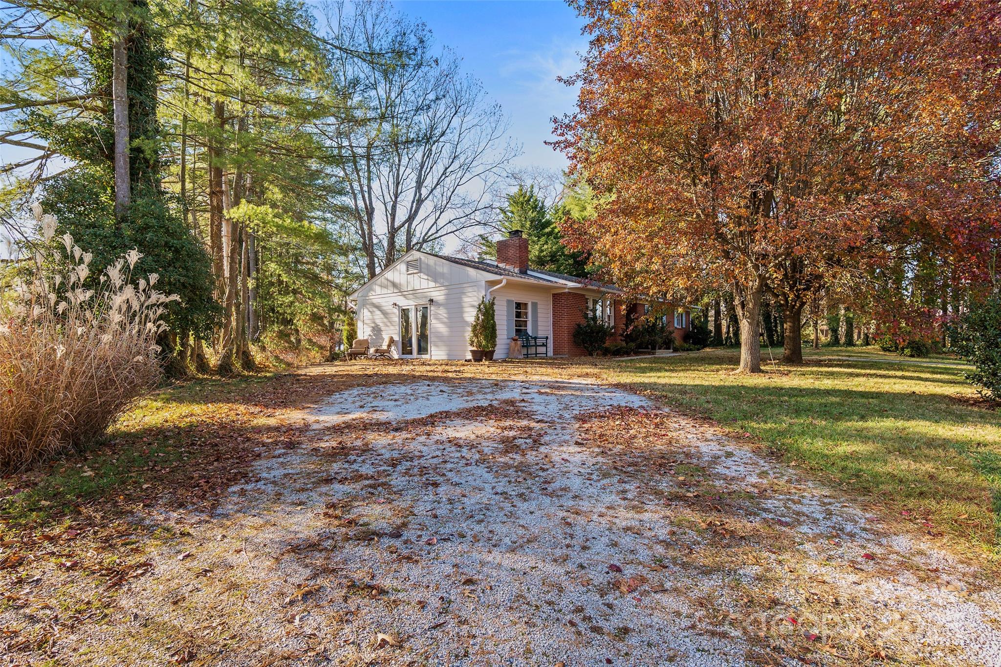 112 Pearson Drive Asheville NC 28801