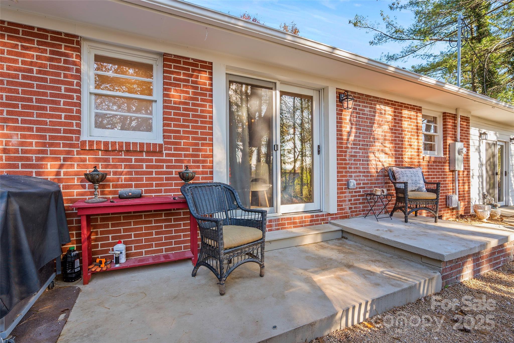 112 Pearson Drive Asheville NC 28801