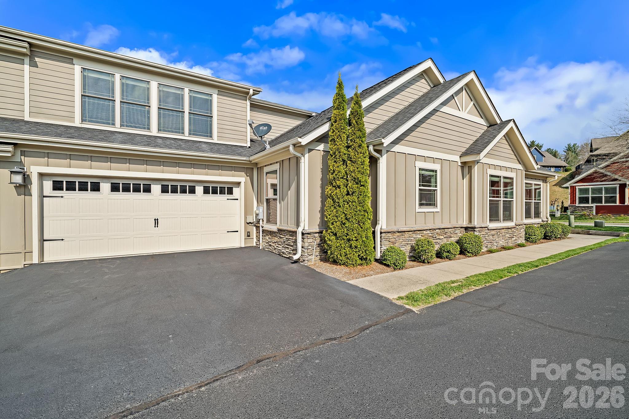 9 Brookstone Place Candler NC 28715