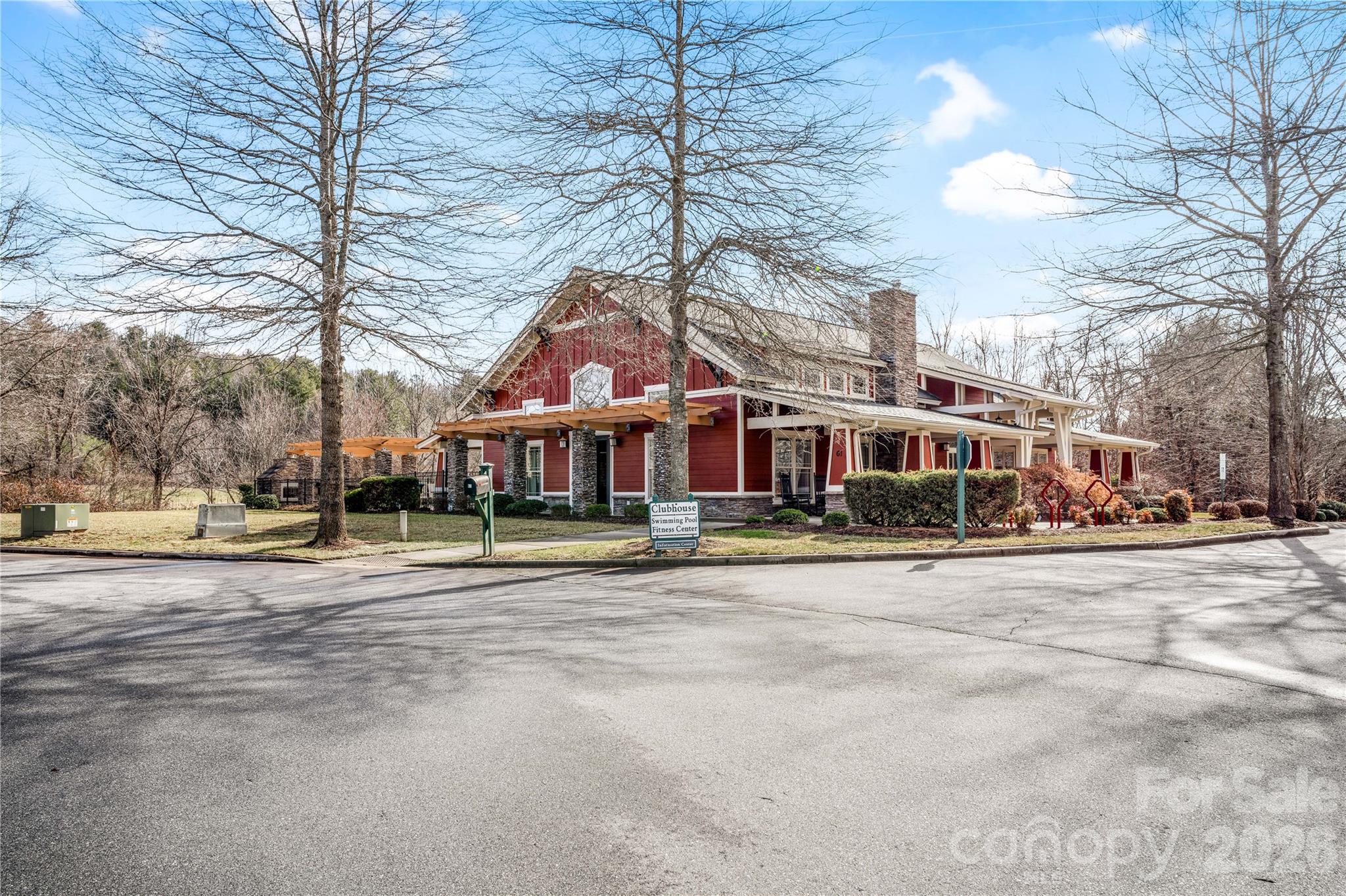 9 Brookstone Place Candler NC 28715