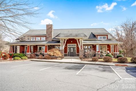 9 Brookstone Place Candler NC 28715