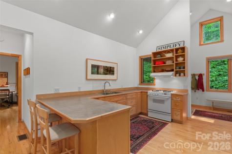 608 Brandywine Road Waynesville NC 28786