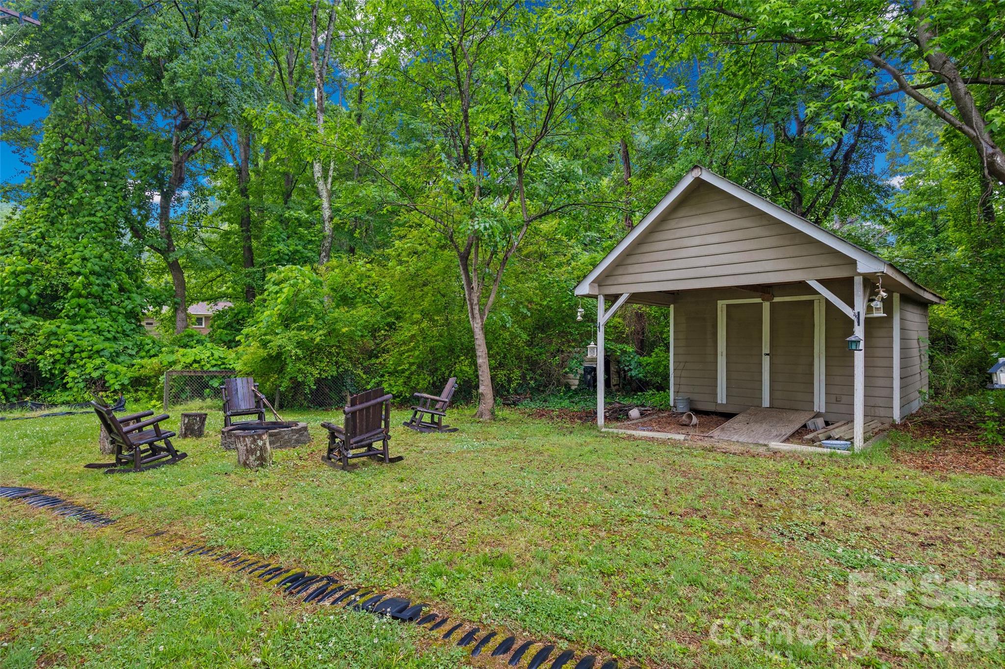 1208 Crowders Mountain Road Bessemer City NC 28016