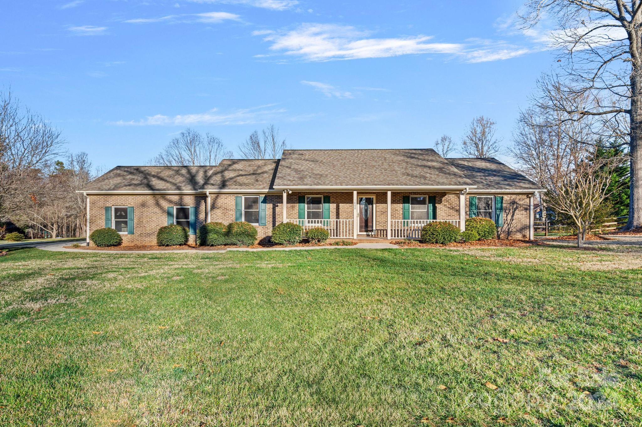 1808 Cameron Heights Circle Denver NC 28037