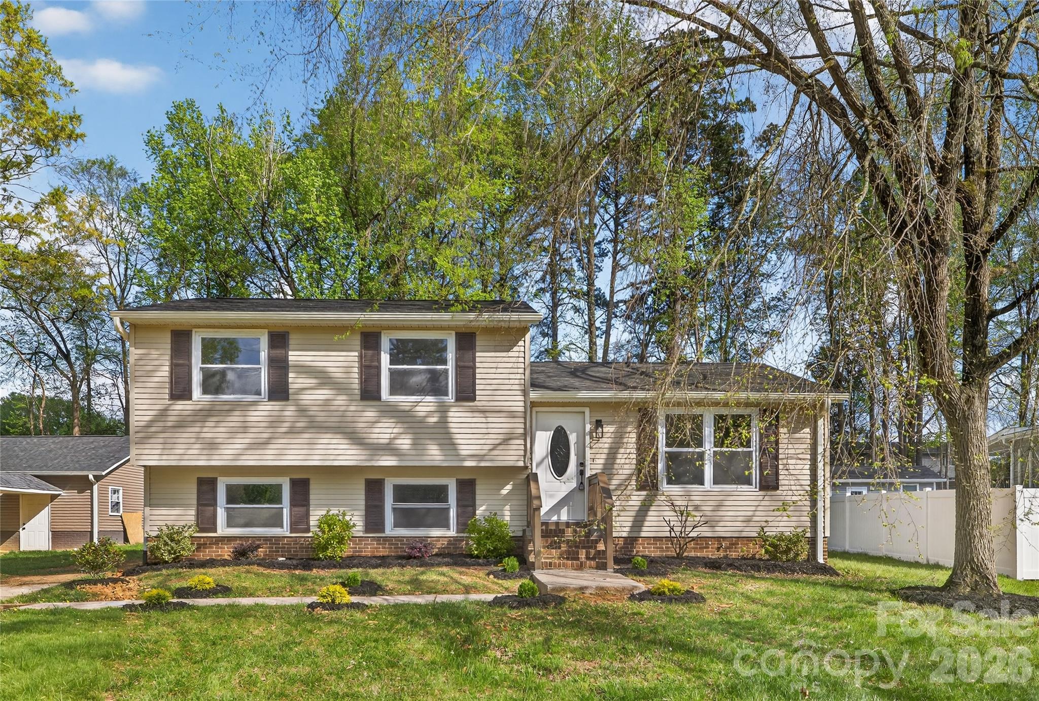 4832 Cheviot Road Charlotte NC 28269