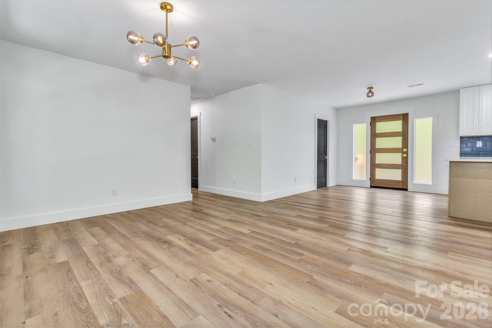 7 Angus Lane Asheville NC 28805