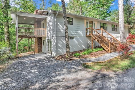 7 Angus Lane Asheville NC 28805