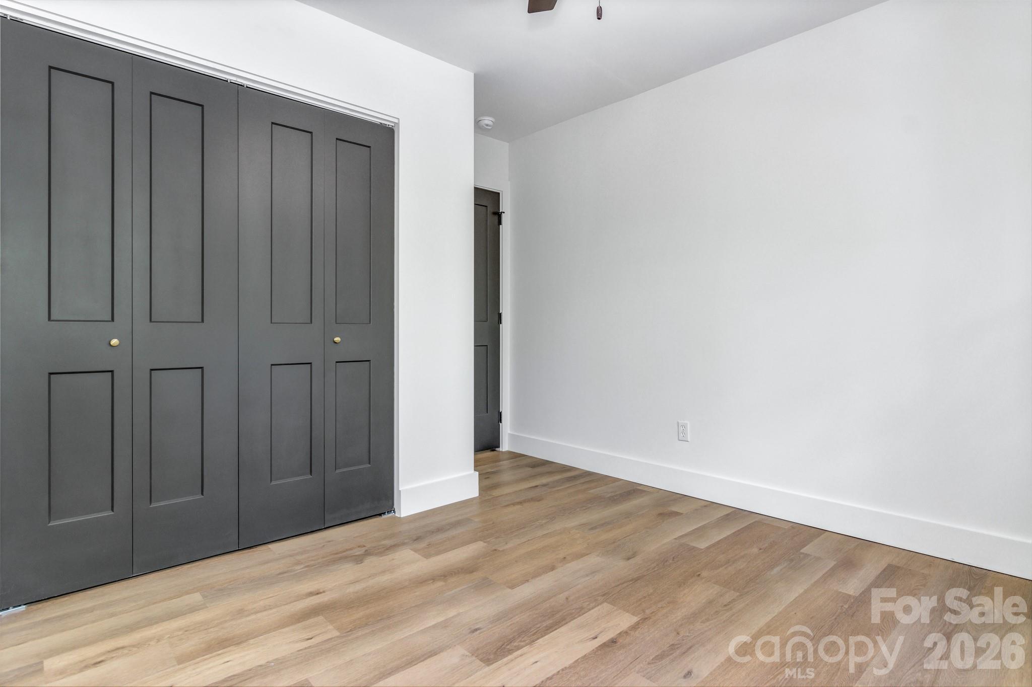 7 Angus Lane Asheville NC 28805