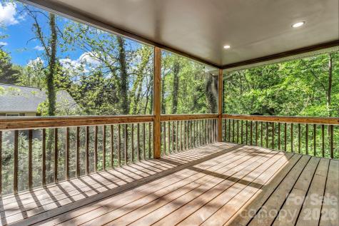 7 Angus Lane Asheville NC 28805