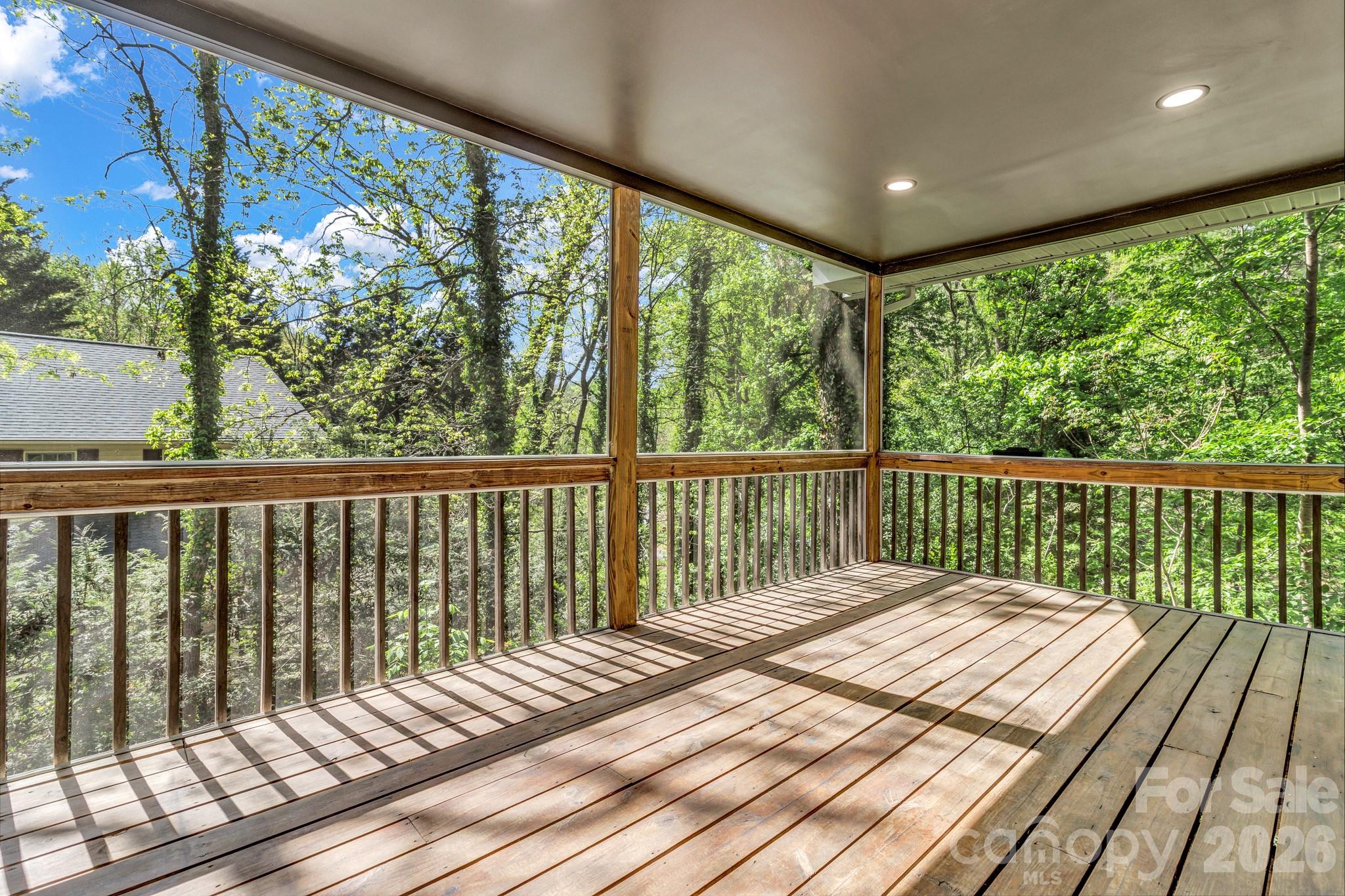 7 Angus Lane Asheville NC 28805