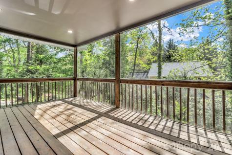7 Angus Lane Asheville NC 28805