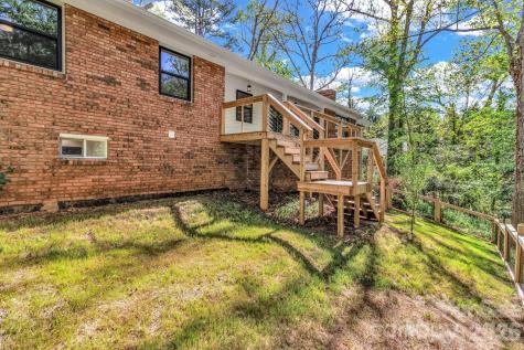 7 Angus Lane Asheville NC 28805