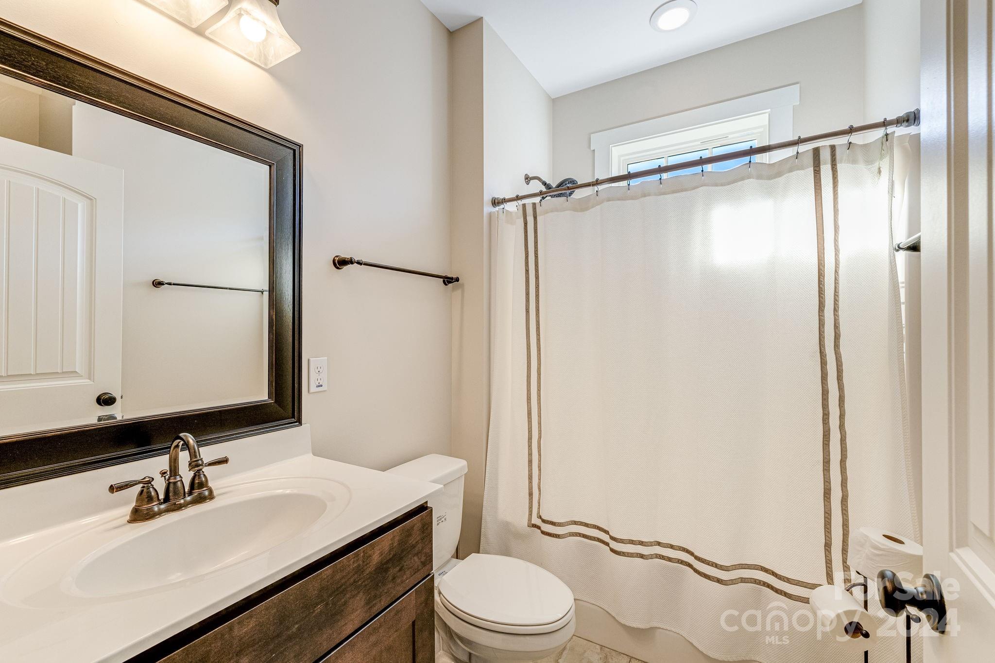 8 Nectar Way Swannanoa NC 28778