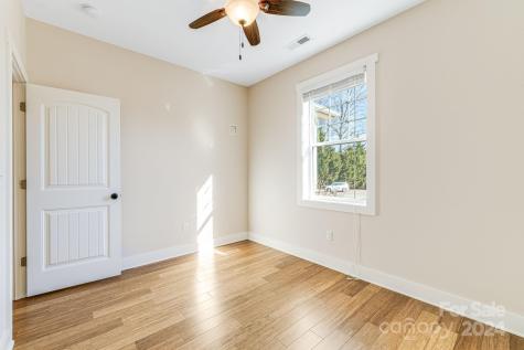 8 Nectar Way Swannanoa NC 28778
