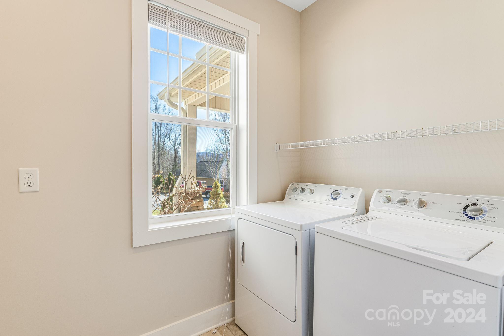 8 Nectar Way Swannanoa NC 28778