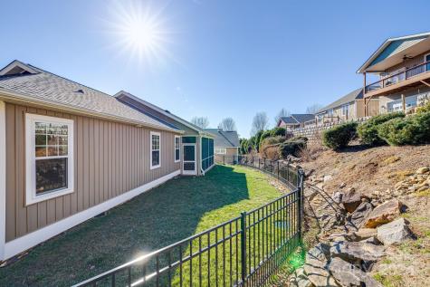 8 Nectar Way Swannanoa NC 28778