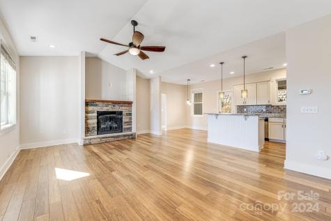 8 Nectar Way Swannanoa NC 28778