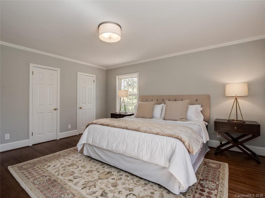 2711 Inverness Road Charlotte NC 28209