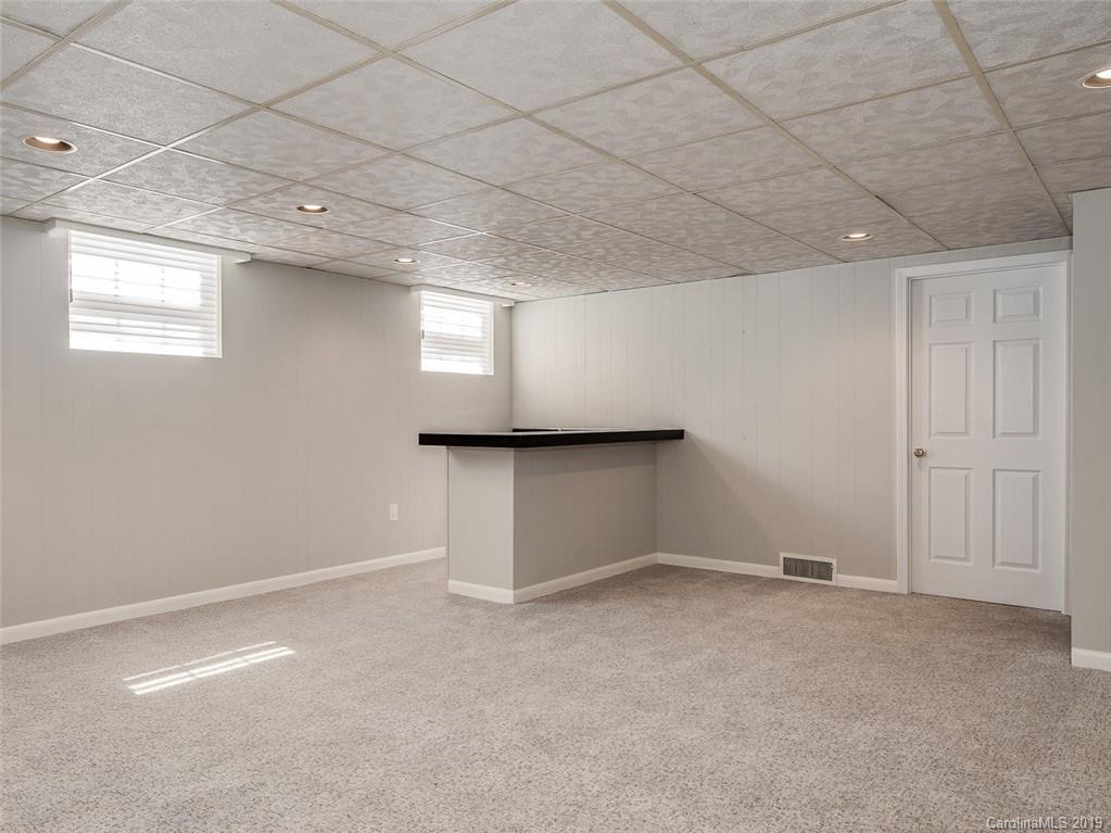 2711 Inverness Road Charlotte NC 28209