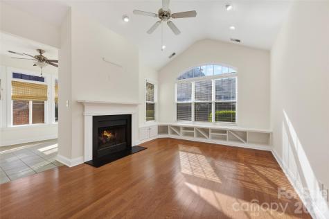 2803 Bellasera Way Matthews NC 28105