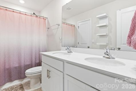 147 Ashelyn Park Drive Fletcher NC 28732