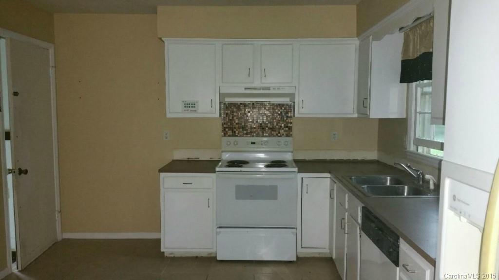 6021 Powder Horn Road Charlotte NC 28212