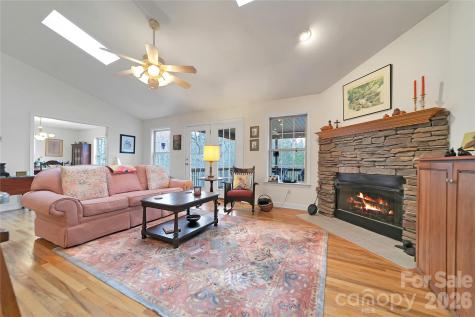 126 Gasga Court Brevard NC 28712