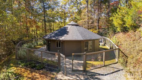 16 Caddis Court Marshall NC 28753