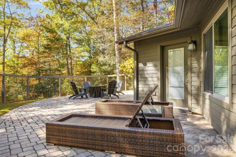 16 Caddis Court Marshall NC 28753