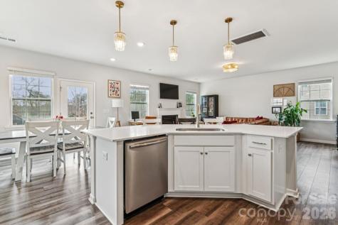 221 Shadowbrook Way Camden SC 29020