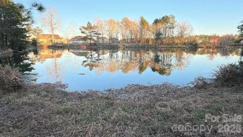 221 Shadowbrook Way Camden SC 29020