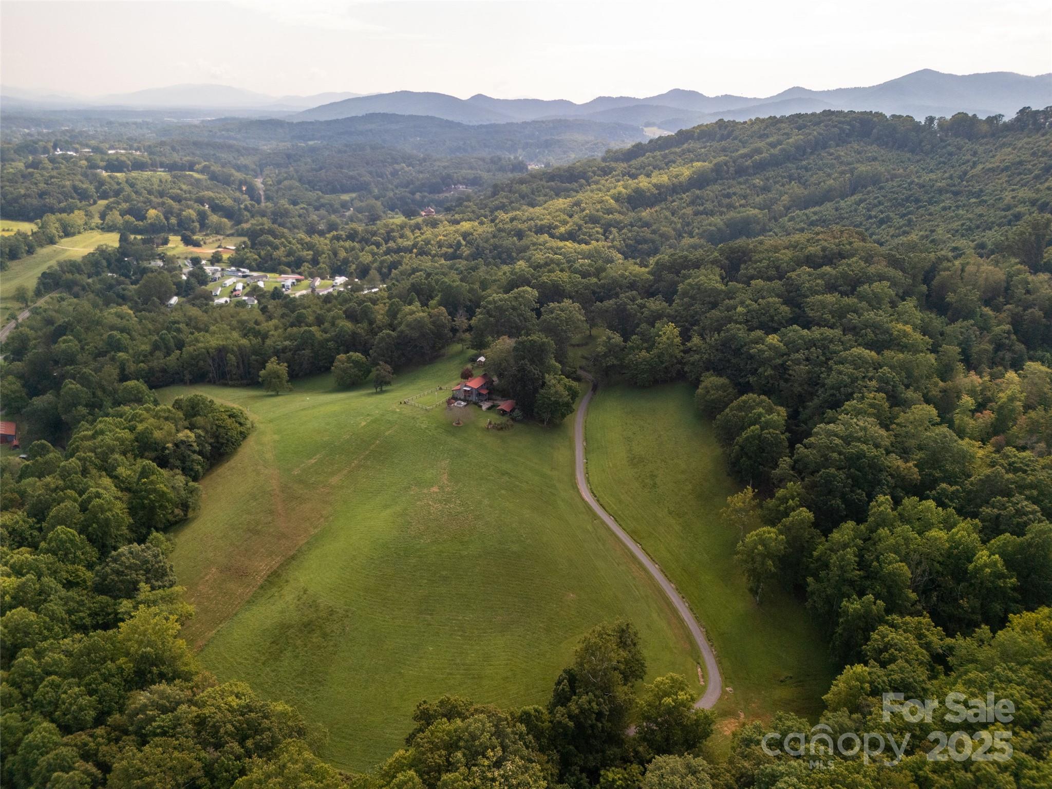 50 Holland Ridge Drive Candler NC 28715