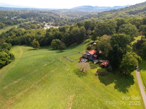 50 Holland Ridge Drive Candler NC 28715