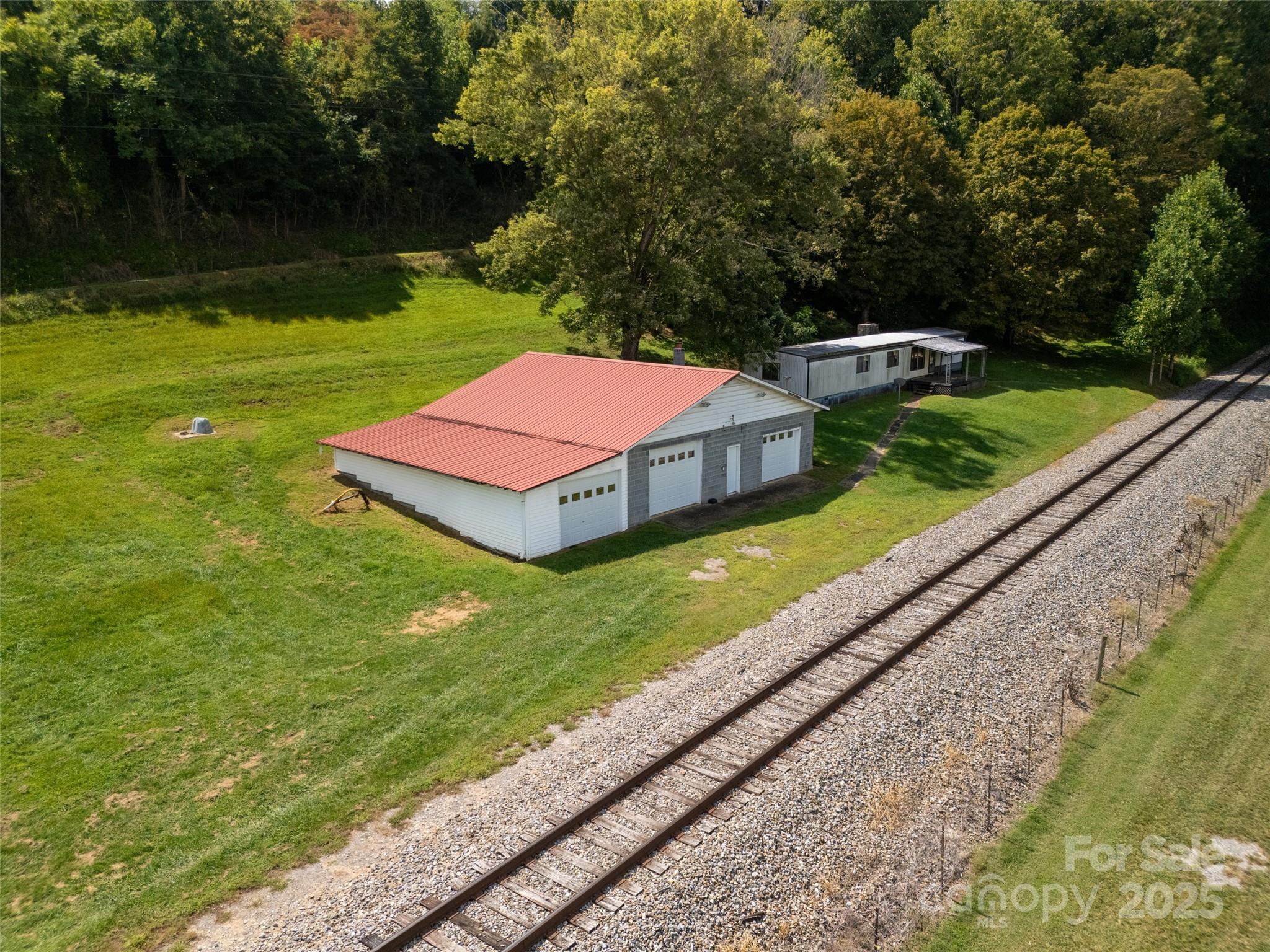 50 Holland Ridge Drive Candler NC 28715