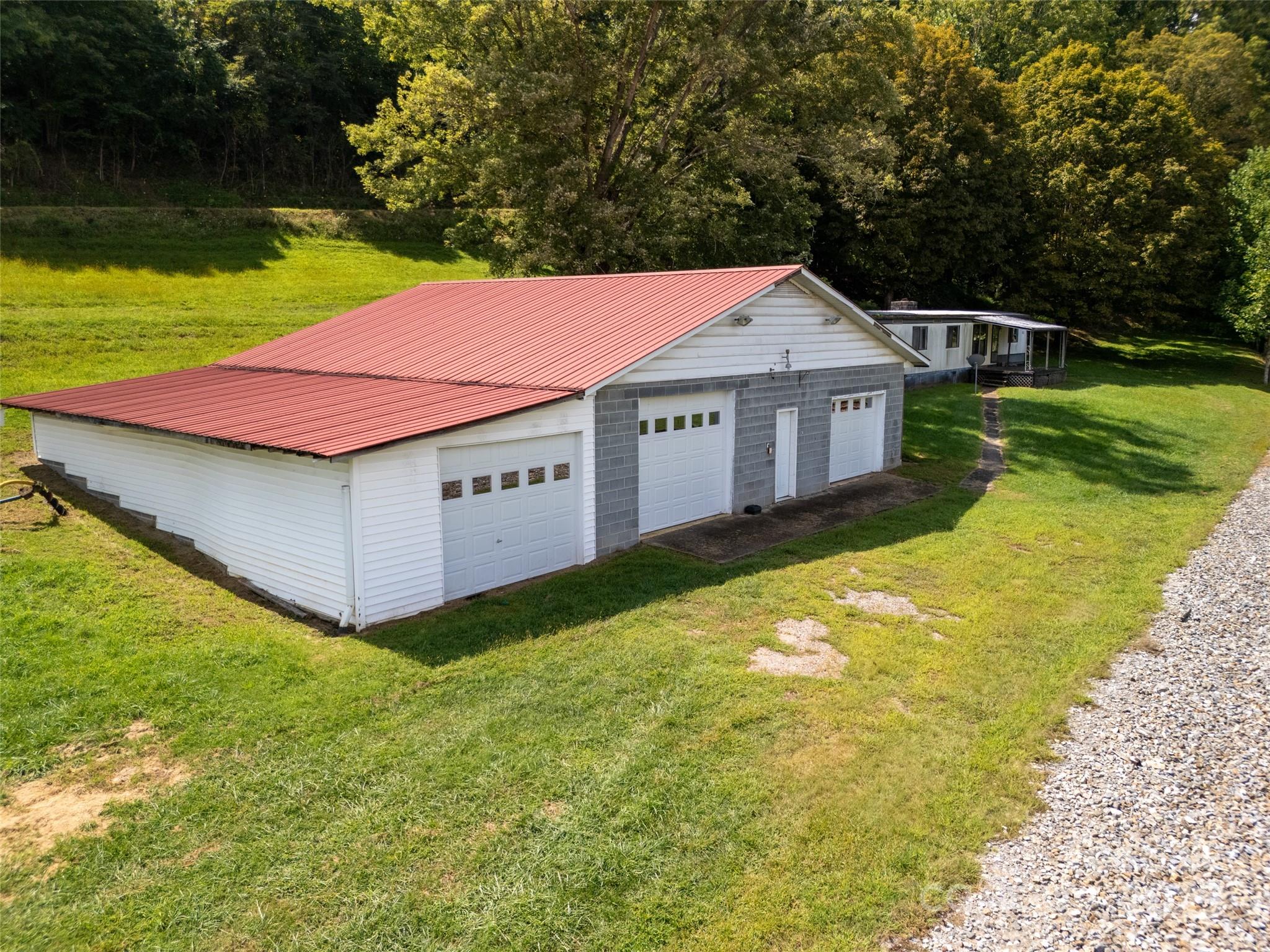 50 Holland Ridge Drive Candler NC 28715