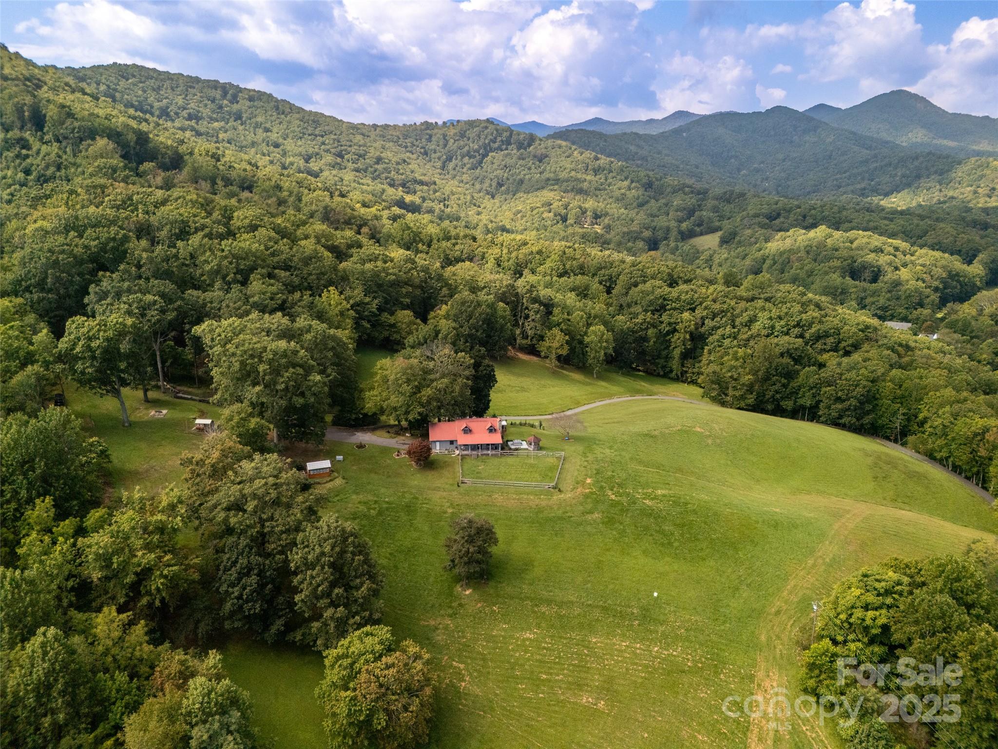 50 Holland Ridge Drive Candler NC 28715