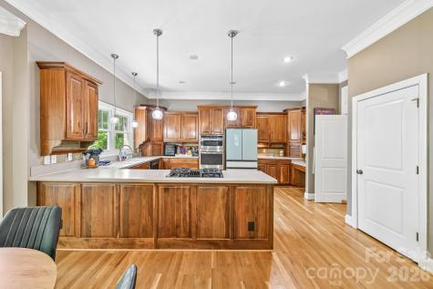 209 37th Avenue Place NW Hickory NC 28601