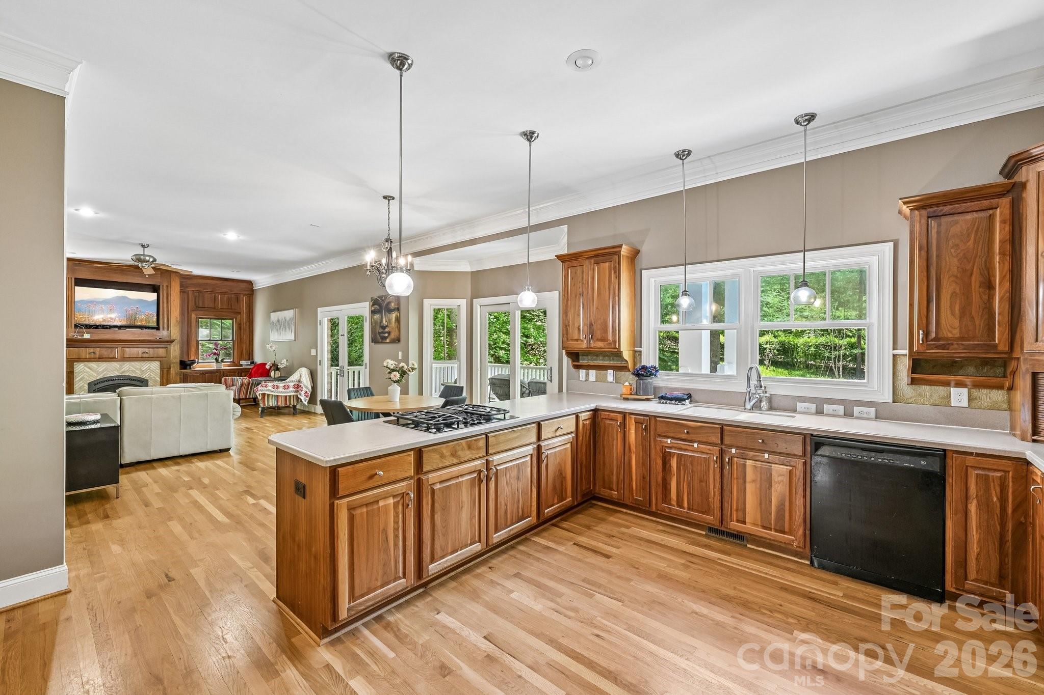 209 37th Avenue Place NW Hickory NC 28601