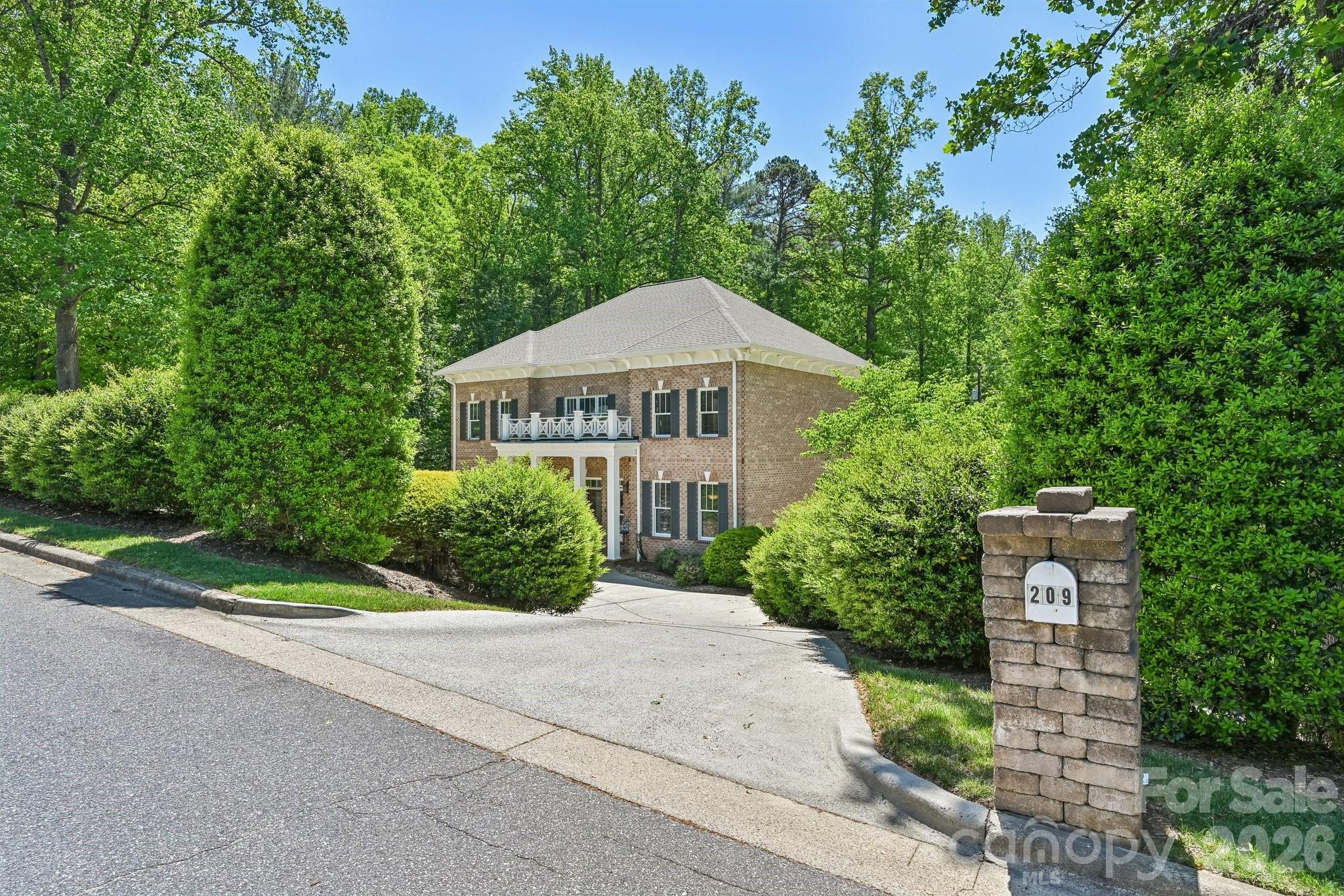 209 37th Avenue Place NW Hickory NC 28601