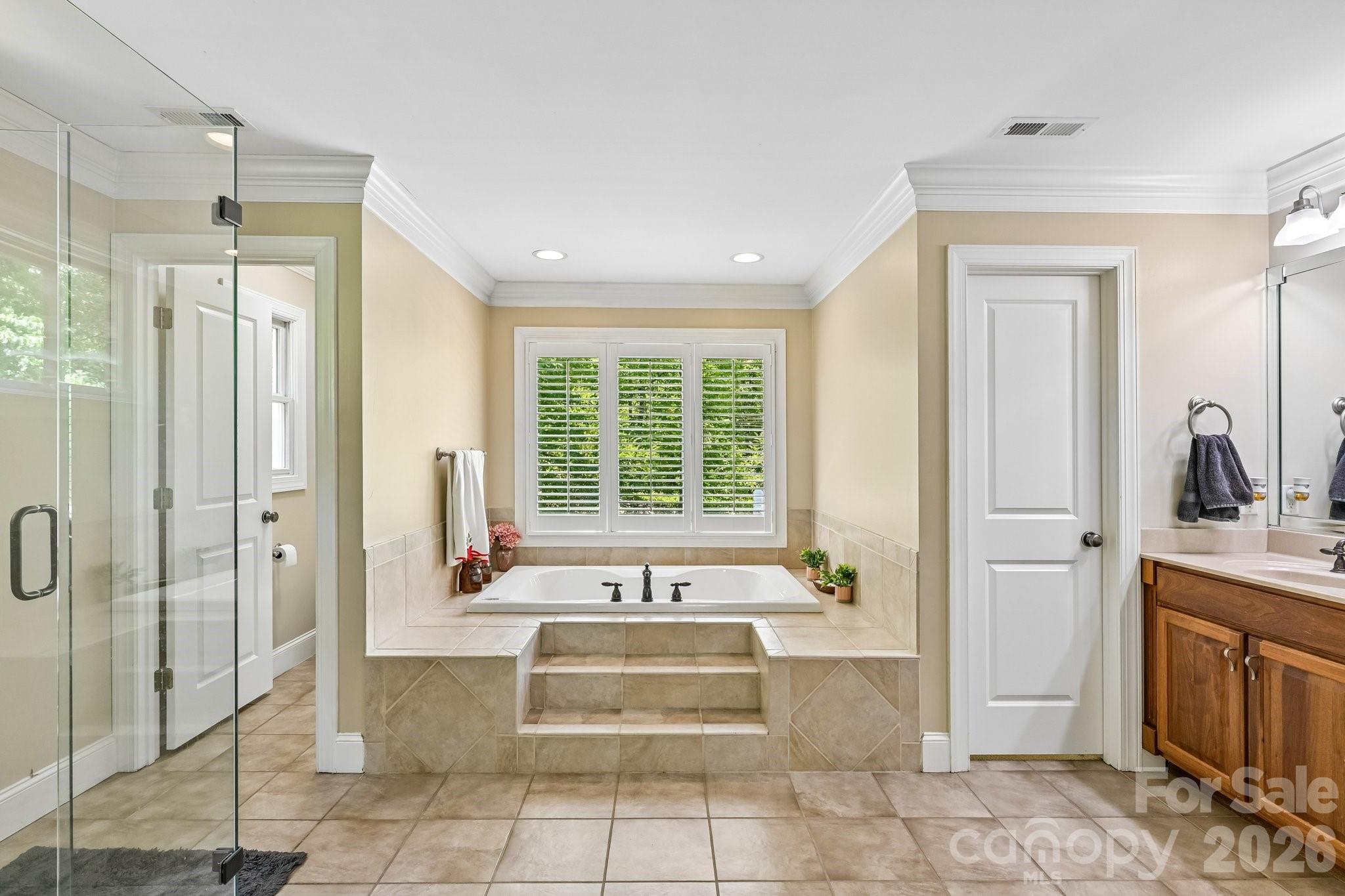 209 37th Avenue Place NW Hickory NC 28601
