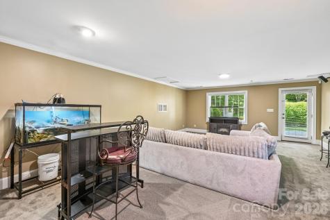209 37th Avenue Place NW Hickory NC 28601